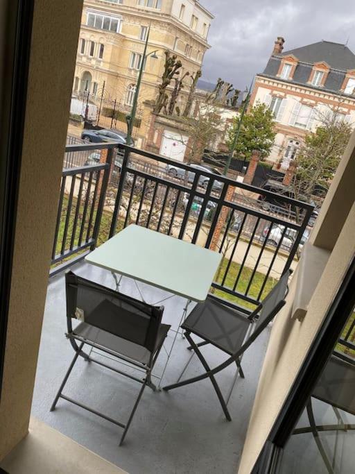 Appartement Avenue De Champagne Épernay Exterior foto